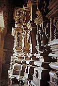 Khajuraho - Visvanatha temple, inside of the sandara passage 